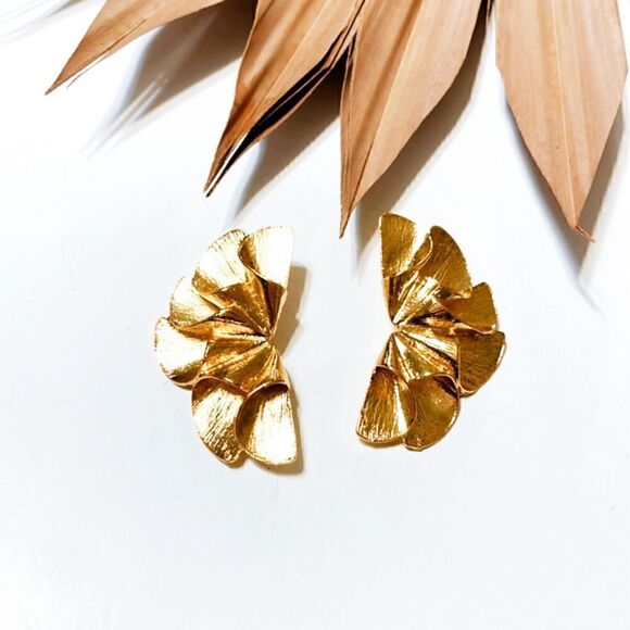 Flower statement earrings #711 - Picture 3 of 5